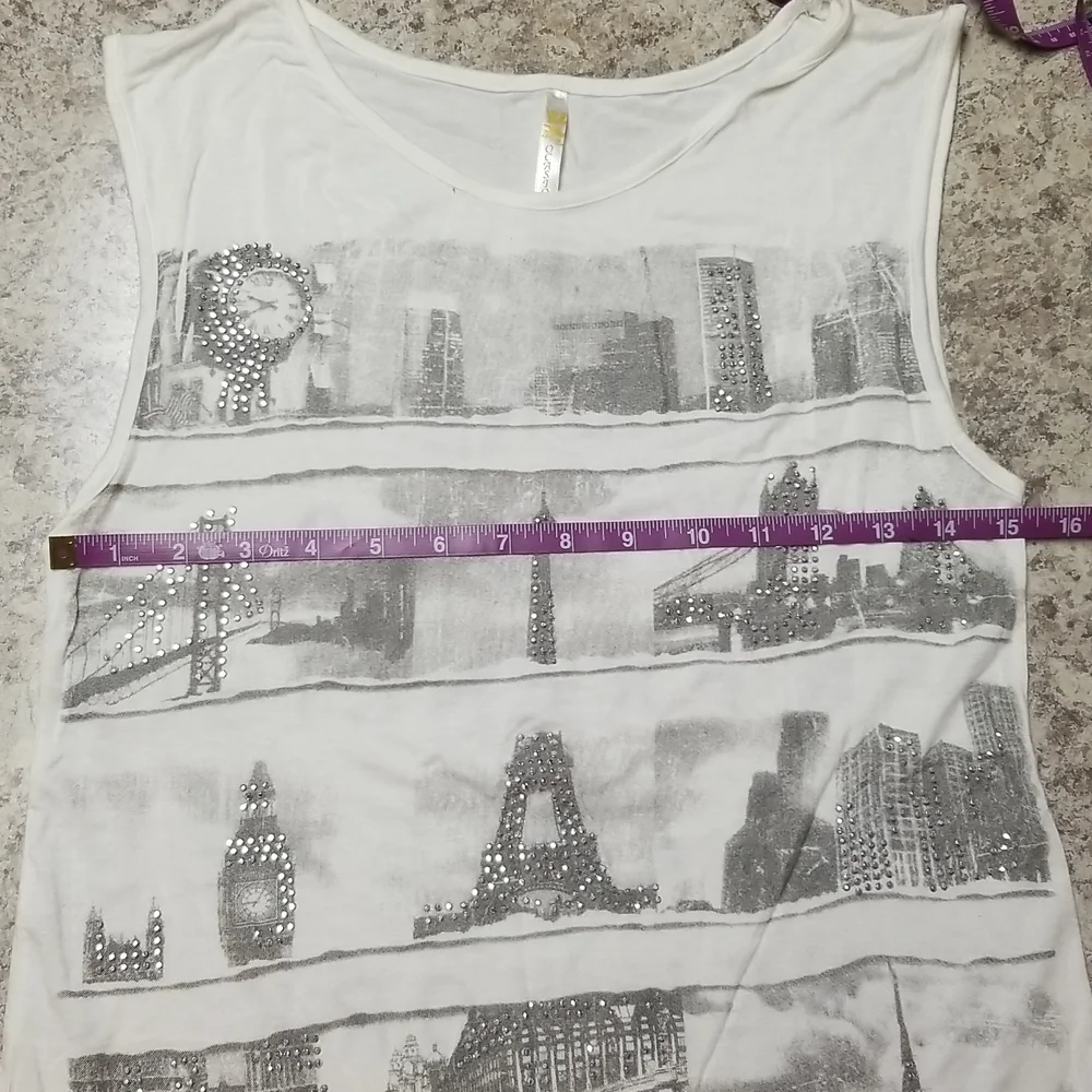 Tank - Picture 3 of 6